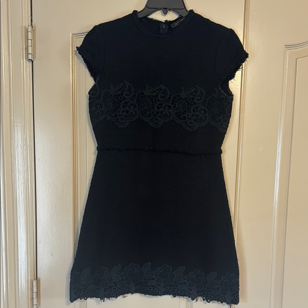 Zara Women’s size M knit mini black dress with lace details